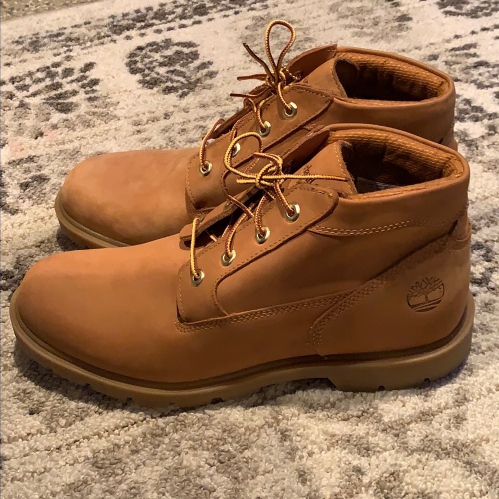 Timberland Boots - Picture 4 of 10
